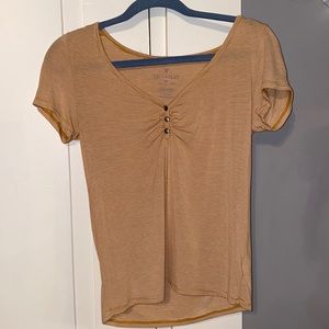 American Eagle yellow shirt